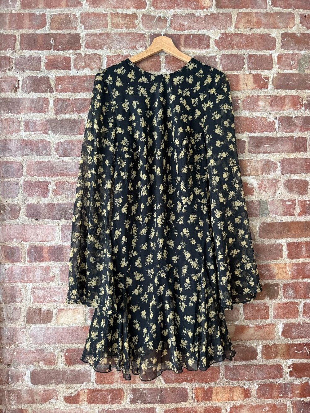 Vintage Style Black Gold Floral Chiffon Mini Dress Bell Sleeves Boho Festival
